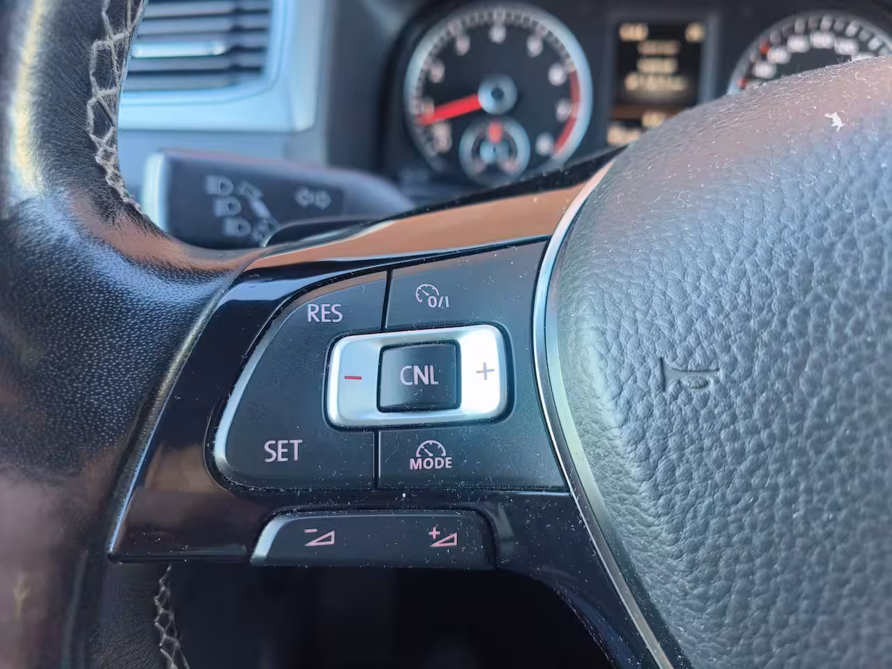 Volkswagen Caddy 1.4 TSI AUTOMAAT Rijklaar “Sinds 1970 | 5.000+ reviews | Score 9, 5 | Service zoals ’t hoo