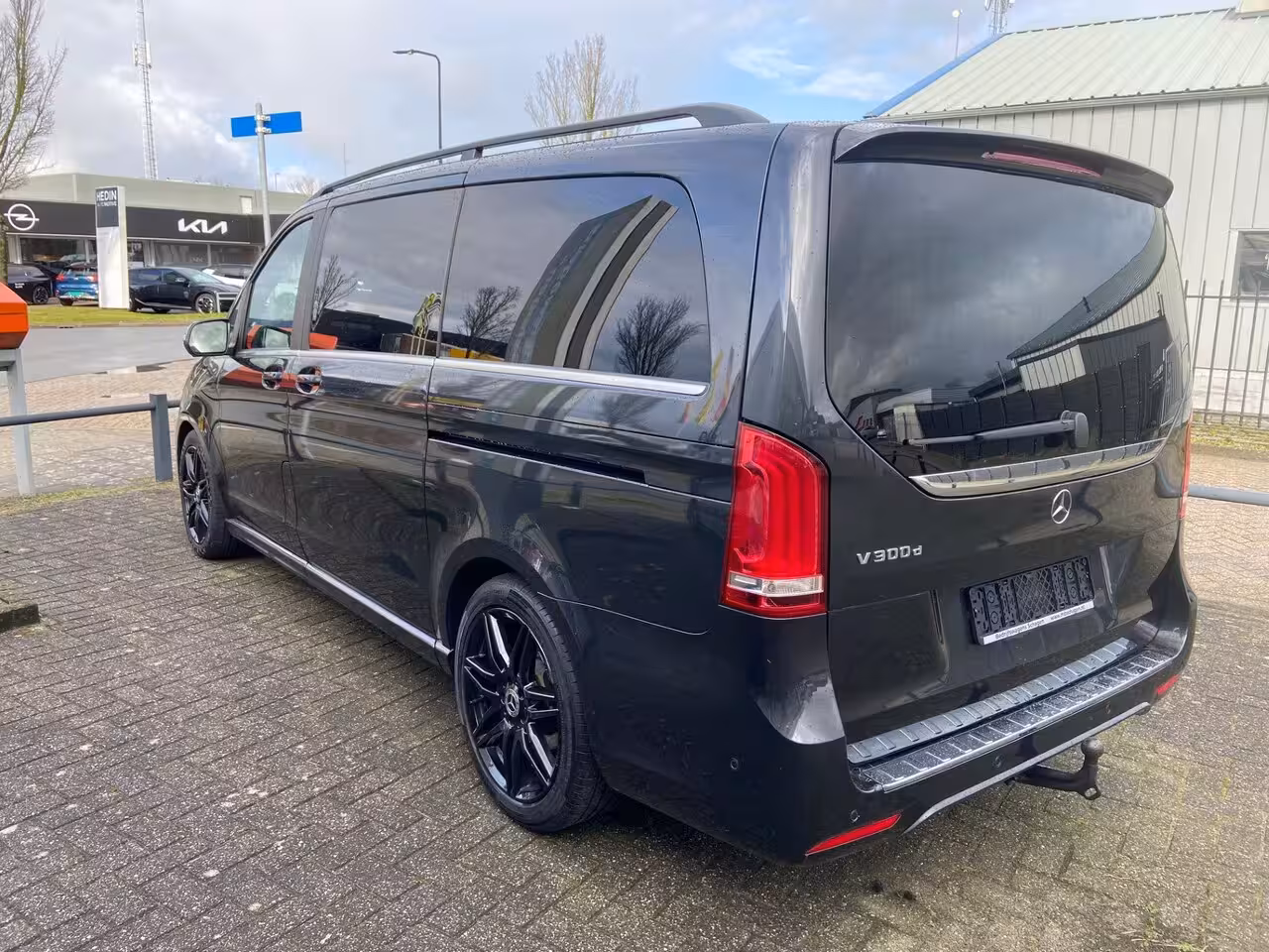 Mercedes-Benz V-klasse 300d Lang DC Avantgarde | AMG edition | Distronic | 360° Camera