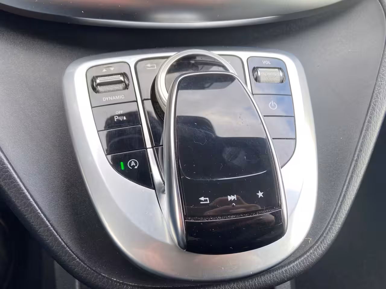 Mercedes-Benz V-klasse 300d Lang DC Avantgarde | AMG edition | Distronic | 360° Camera