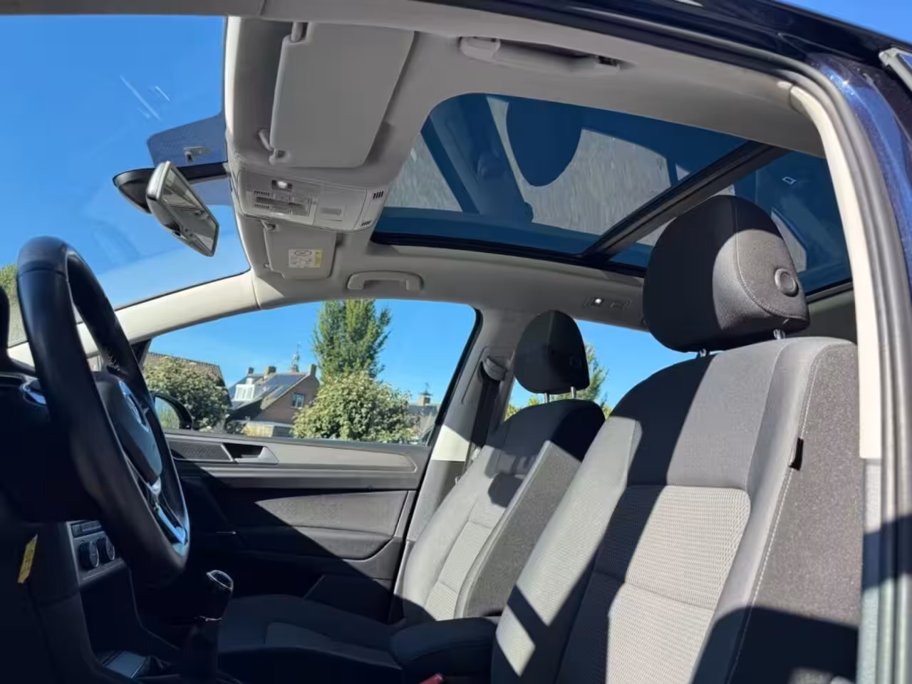 Volkswagen Golf Sportsvan 1.4 TSI HIGHLINE Panoramadak Trekhaak Origineel NL Bluetooth etc