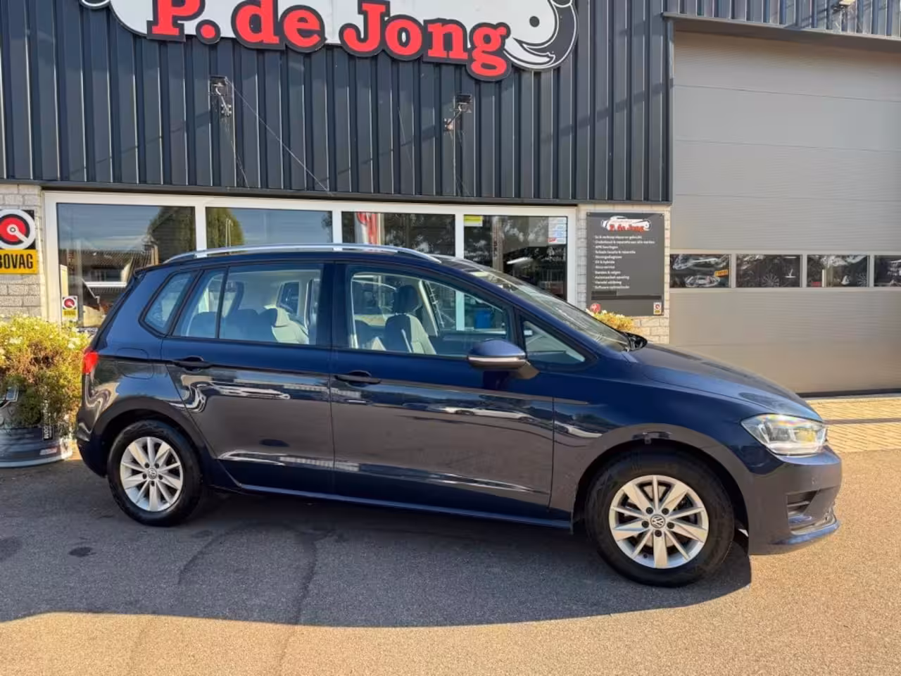 Volkswagen Golf Sportsvan 1.4 TSI HIGHLINE Panoramadak Trekhaak Origineel NL Bluetooth etc