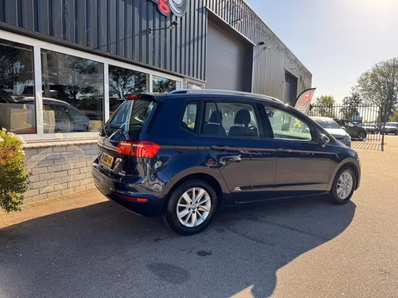 Volkswagen Golf Sportsvan 1.4 TSI HIGHLINE Panoramadak Trekhaak Origineel NL Bluetooth etc