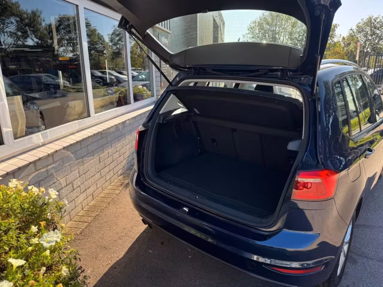 Volkswagen Golf Sportsvan 1.4 TSI HIGHLINE Panoramadak Trekhaak Origineel NL Bluetooth etc