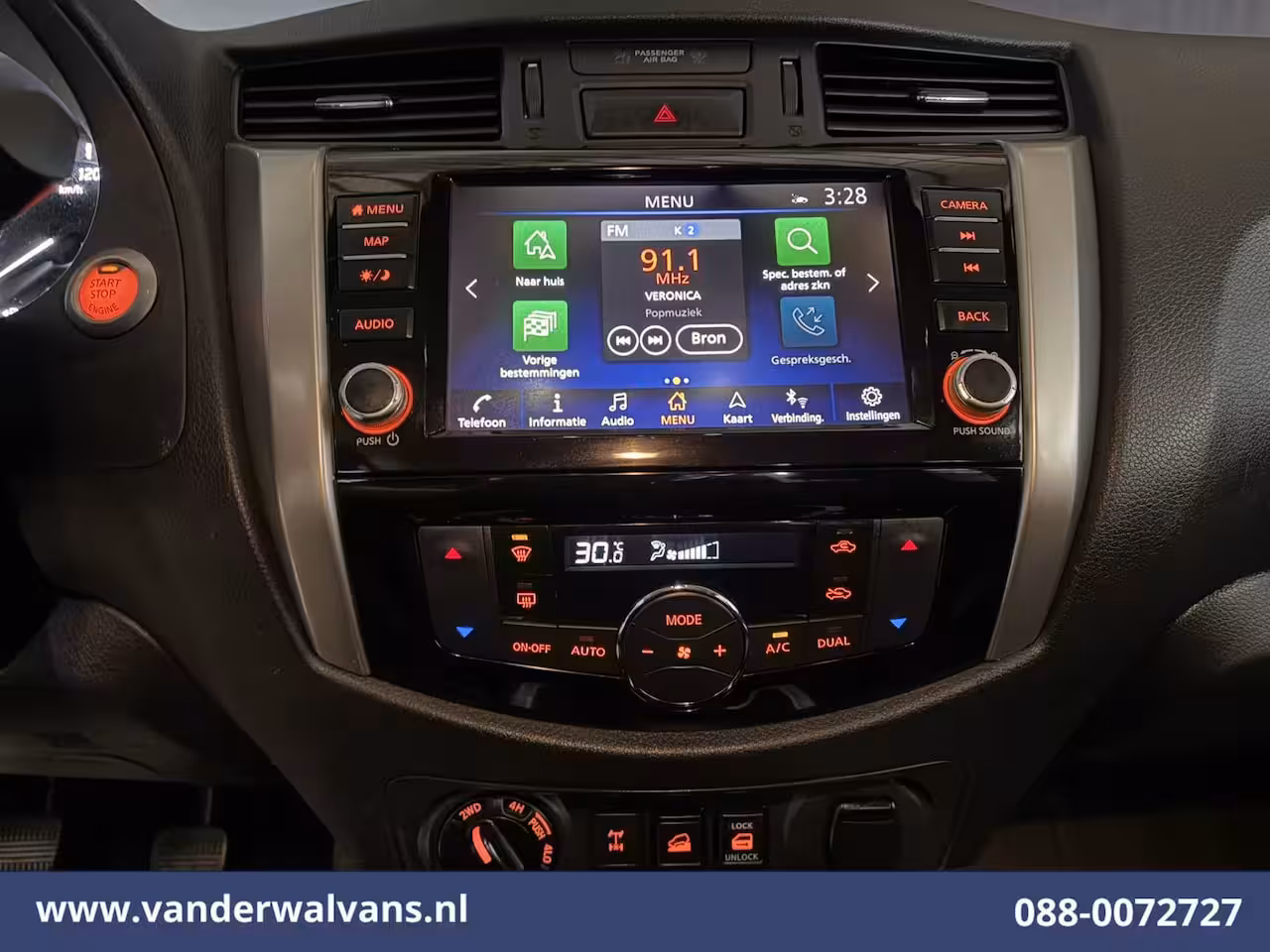 Nissan Navara 2.3 dCi 164pk 4x4 Aandrijving Euro6 Airco | 3500kg trekhaak | Camera | Cruisecontrol | LM