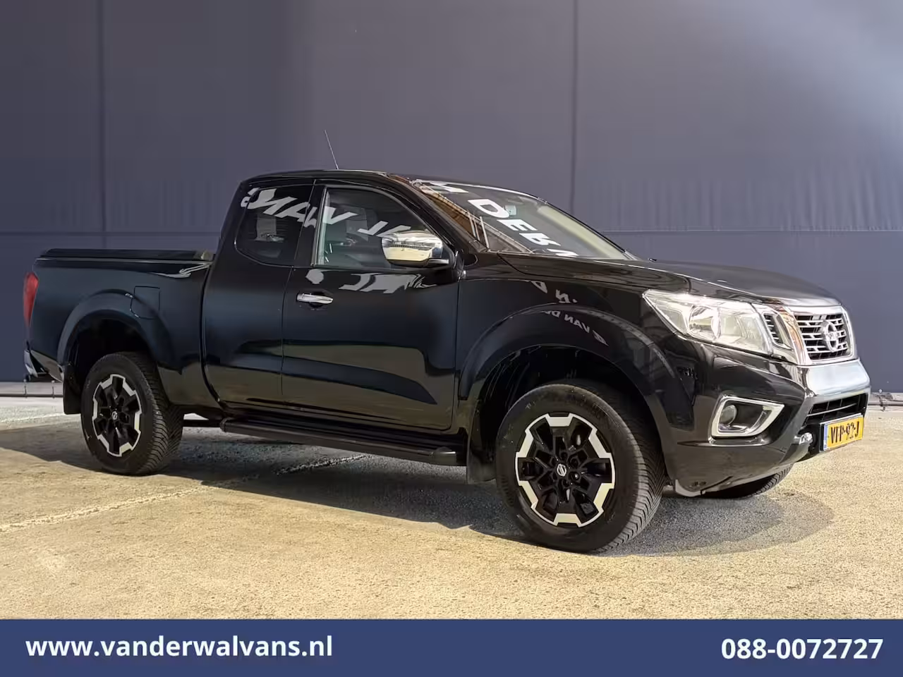 Nissan Navara 2.3 dCi 164pk 4x4 Aandrijving Euro6 Airco | 3500kg trekhaak | Camera | Cruisecontrol | LM