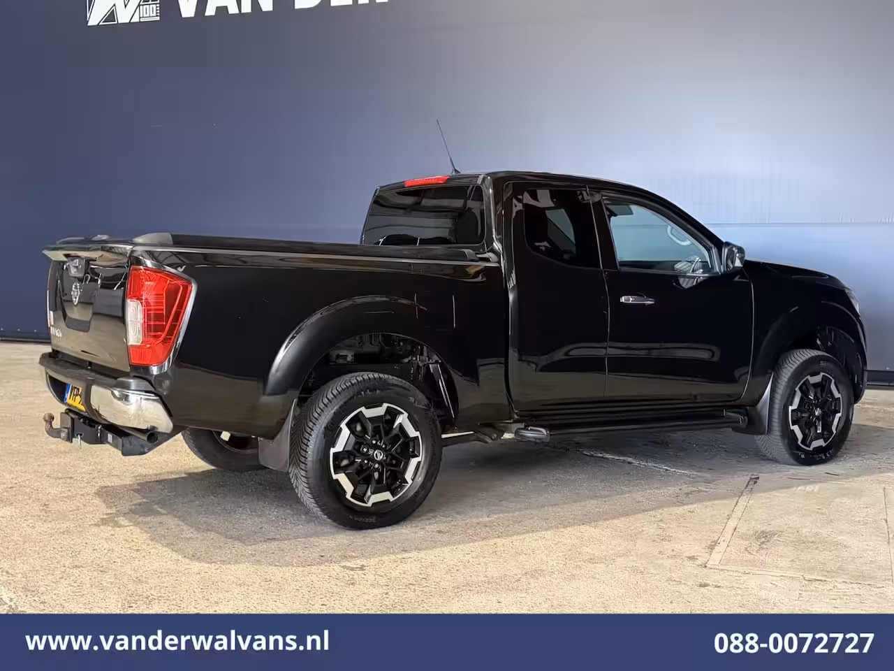 Nissan Navara 2.3 dCi 164pk 4x4 Aandrijving Euro6 Airco | 3500kg trekhaak | Camera | Cruisecontrol | LM
