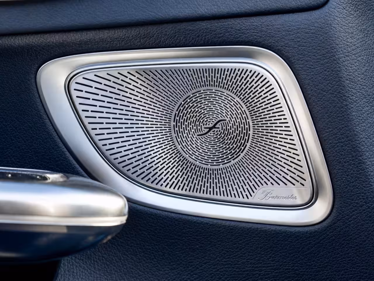 Mercedes-Benz CLE Cabriolet CLE 200 AMG Line | Burmester | Trekhaak | Rij-Assistentiepakket | Memory