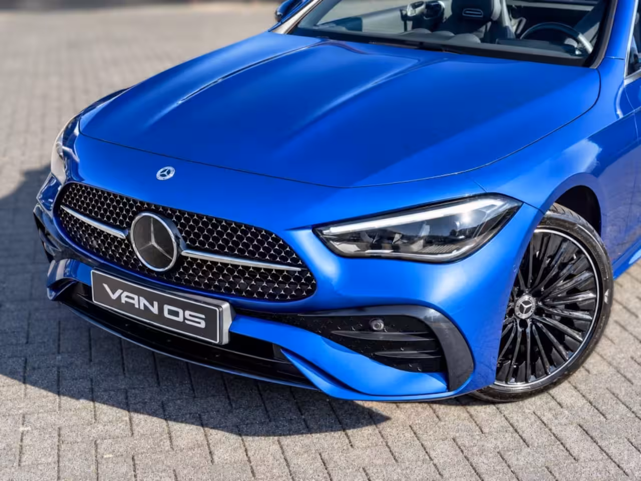 Mercedes-Benz CLE Cabriolet CLE 200 AMG Line | Burmester | Trekhaak | Rij-Assistentiepakket | Memory