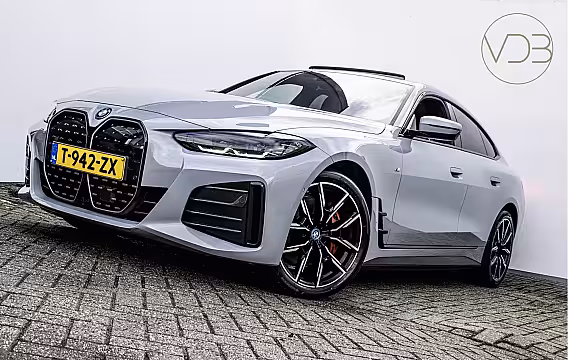 BMW i4 eDrive35 SOH 94% 70kWh M Sport Schuifdak Origineel NL 1e Eigenaar
