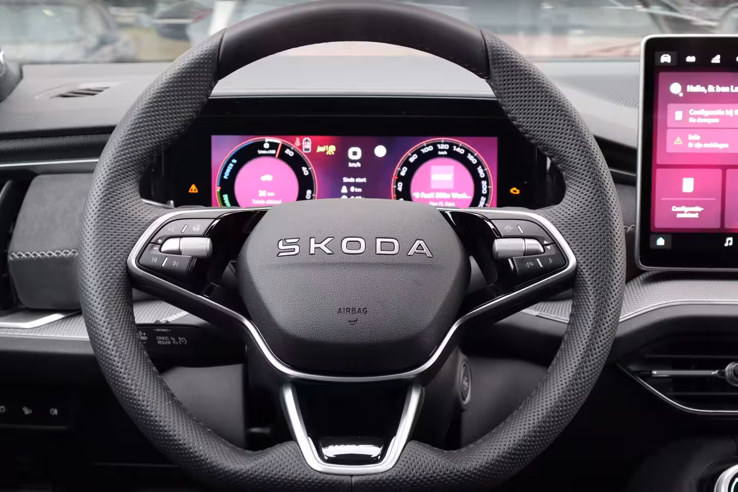 Skoda Kodiaq Sportline Business | Achteruitrijcamera | Crew Protect Assist | Cruise control met speedli