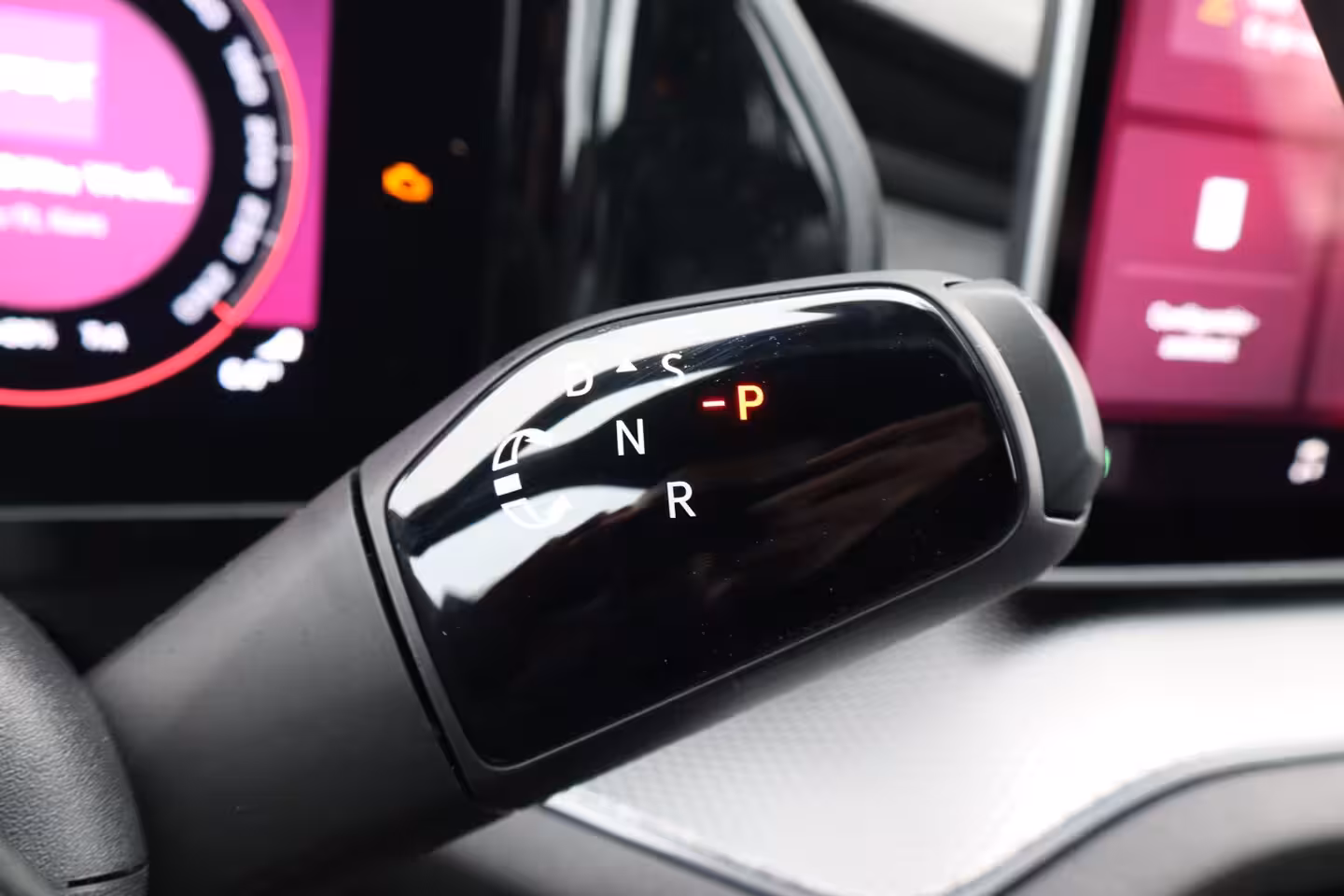 Skoda Kodiaq Sportline Business | Achteruitrijcamera | Crew Protect Assist | Cruise control met speedli