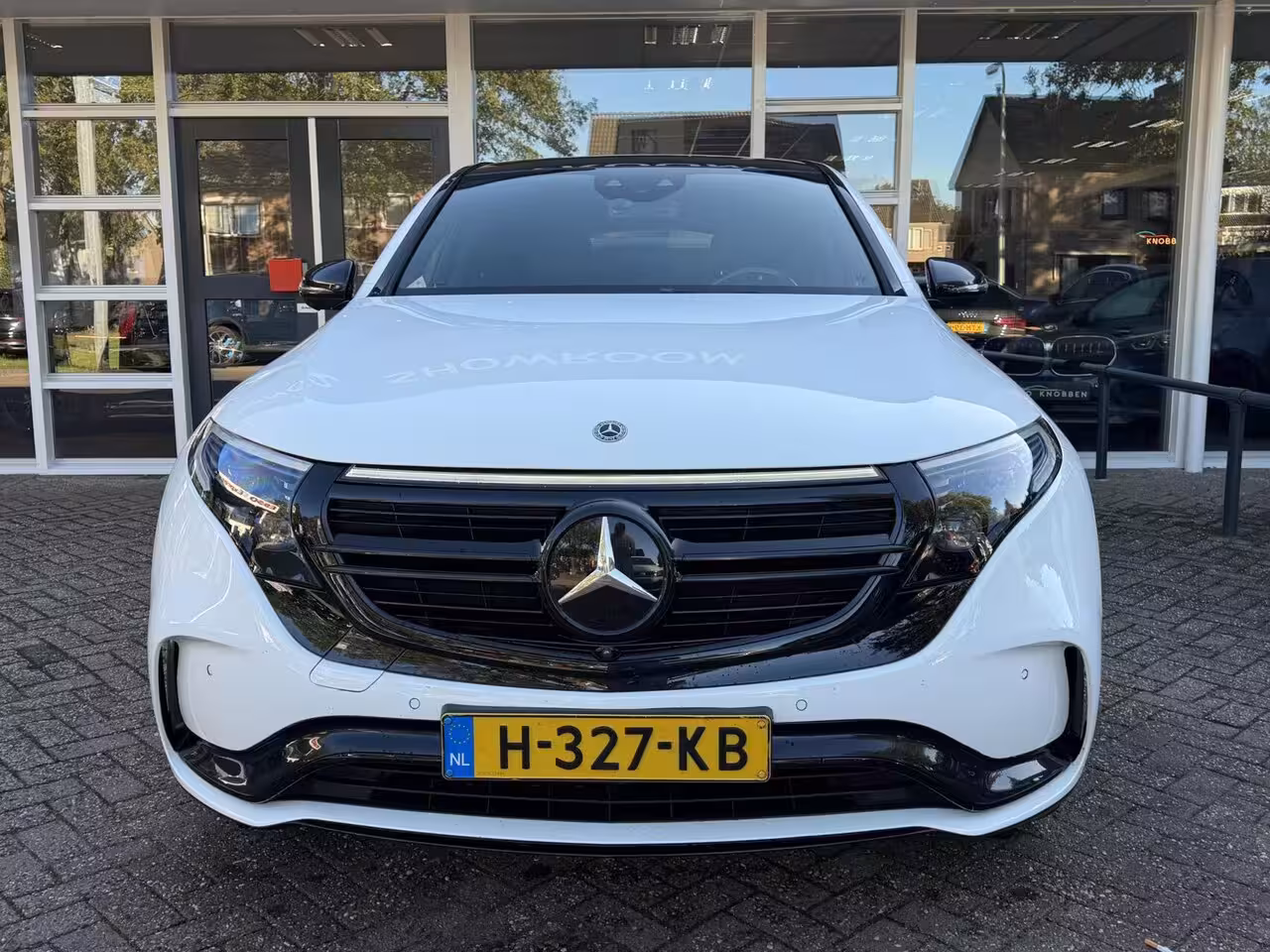Mercedes-Benz EQC 400 4MATIC 80 kWh Pano, Leer, Burmester, Camera
