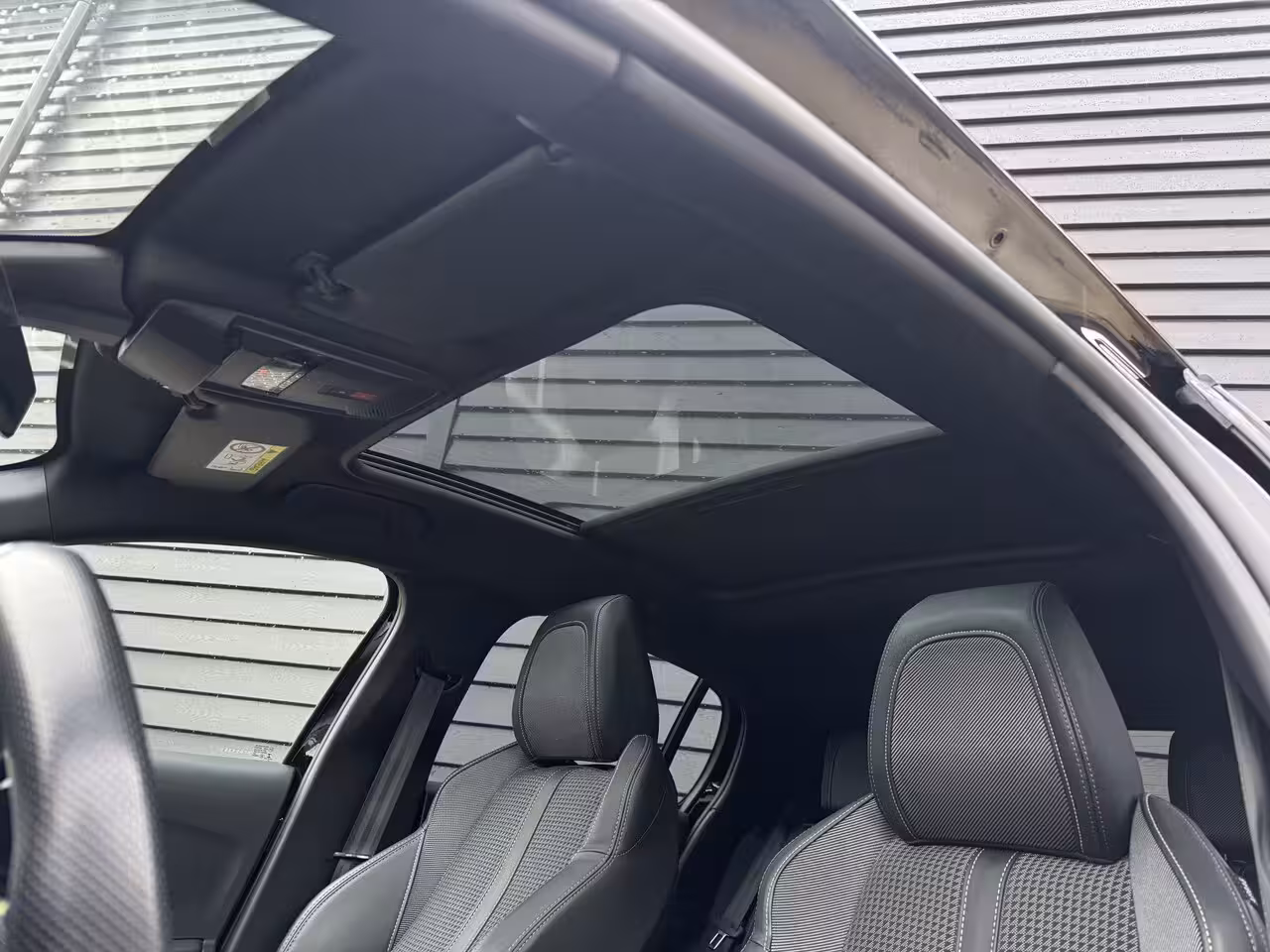 Peugeot 208 GT 1.2 EAT8 Panoramadak, 360 Camera, Dodehoeksensoren