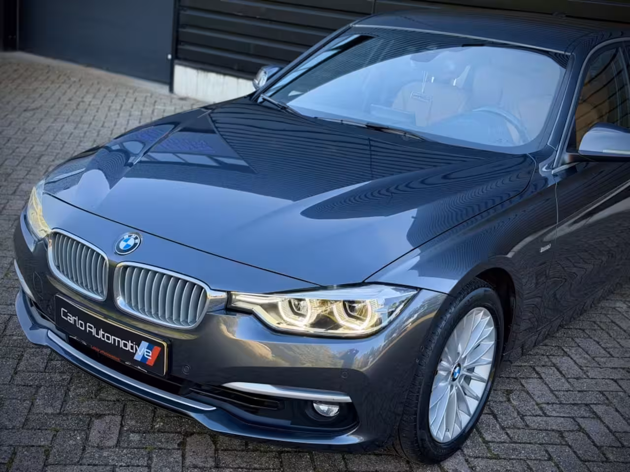 BMW 3-serie 320i INDIVIDUAL VIRTUAL|H/K|360CAM|SPORTLEER