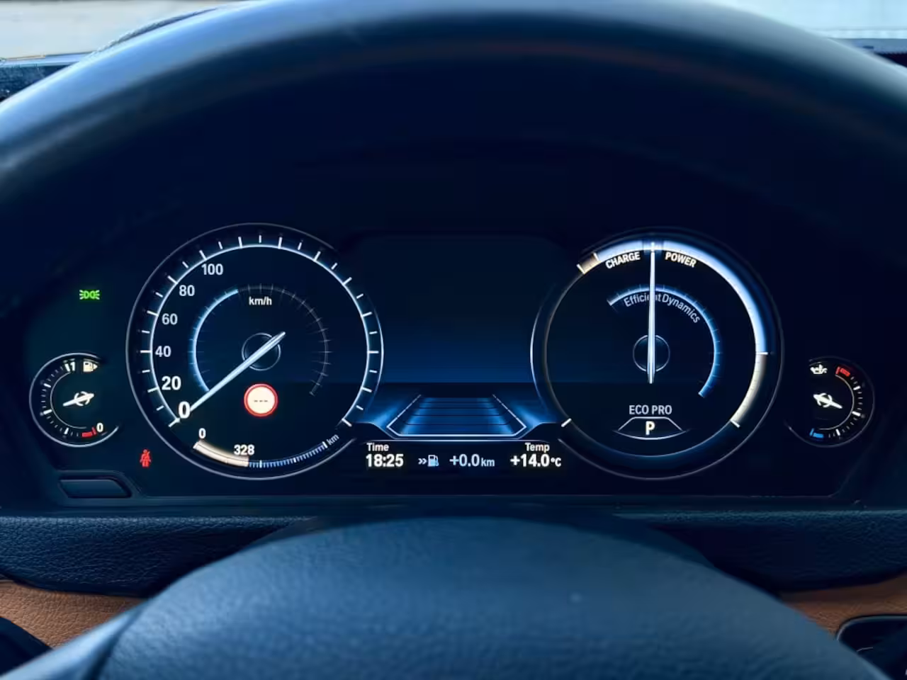 BMW 3-serie 320i INDIVIDUAL VIRTUAL|H/K|360CAM|SPORTLEER