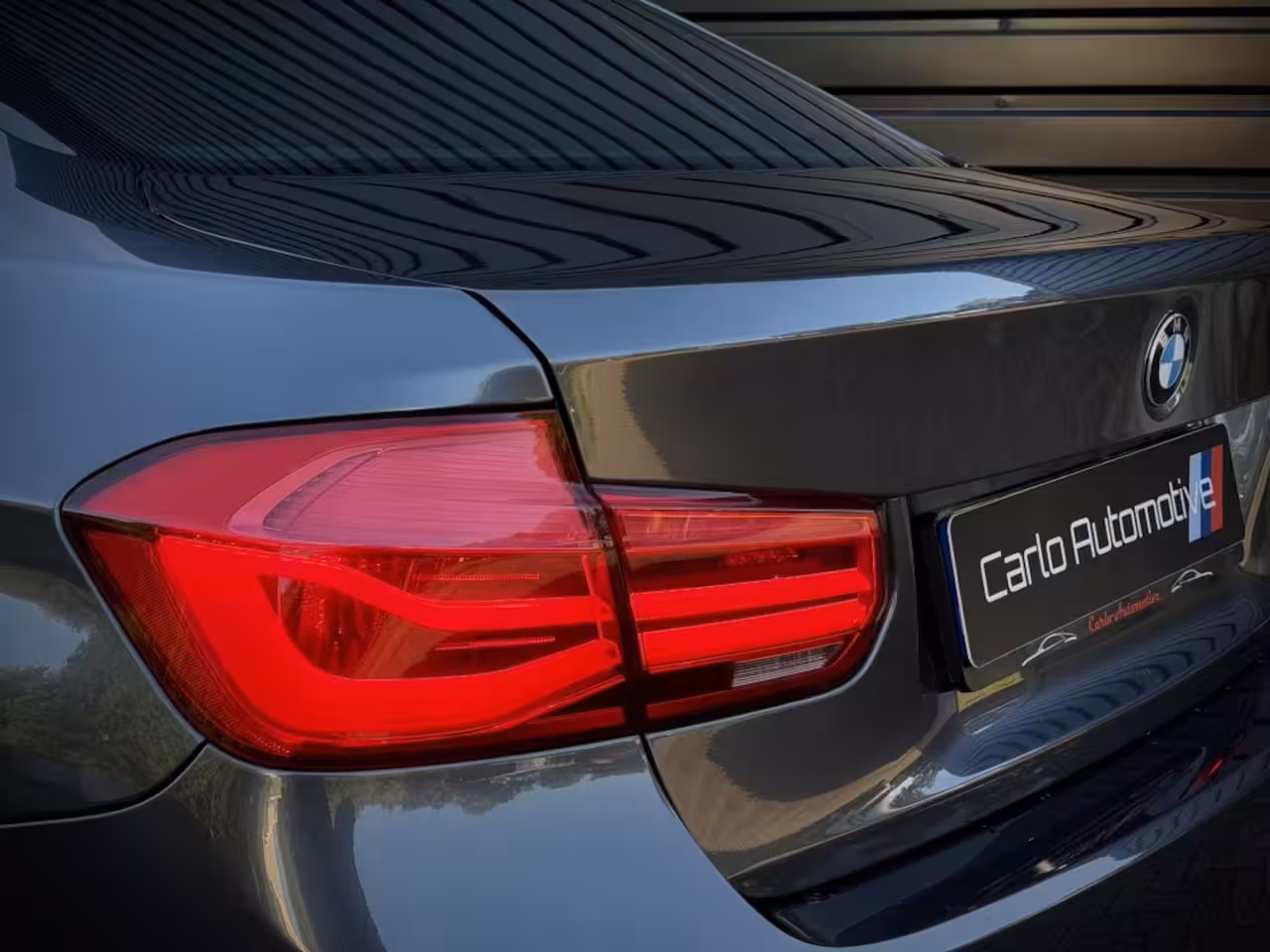 BMW 3-serie 320i INDIVIDUAL VIRTUAL|H/K|360CAM|SPORTLEER