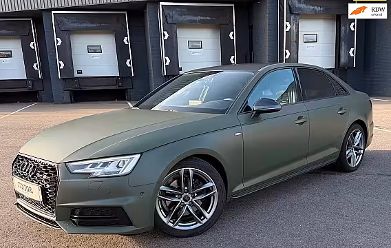 Audi A4 Limousine 2.0 TFSI ultra Sport S-LINE 245PK DIGITALDASH/360CAMERA/KEYLES