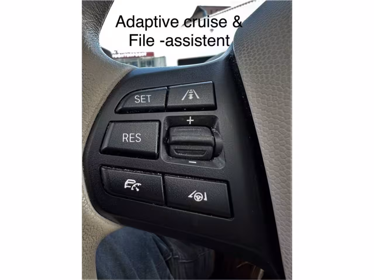 BMW i3 Executive 120Ah 42 kWh/*Lodge*/Sunroof/Adaptive/Kaschmir Silver/Camera/W-pomp/3-fase/20"