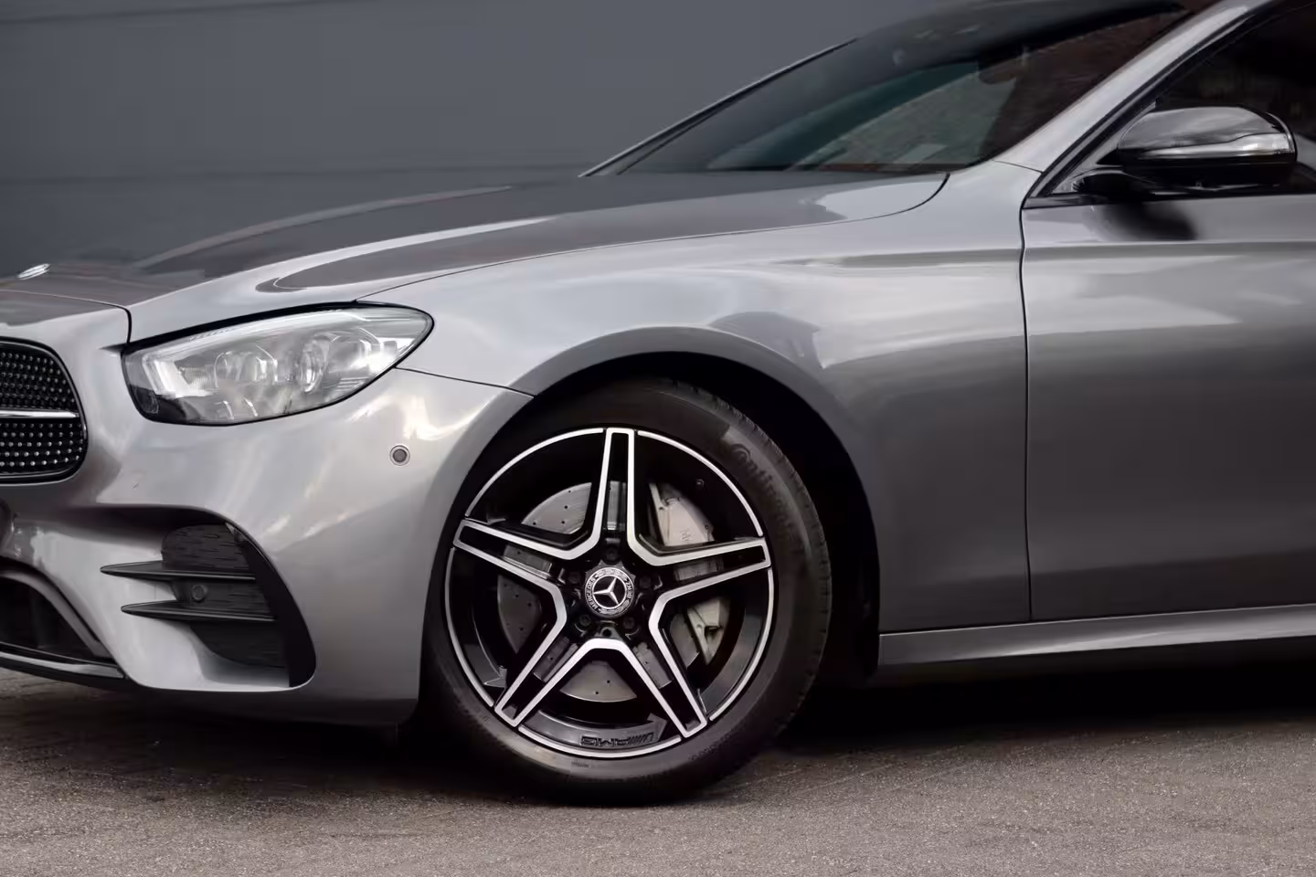 Mercedes-Benz E-klasse 200 AMG Line | Panoramadak | Distronic+ | Burmester | Parfumering | Memory | Sfeerverlicht