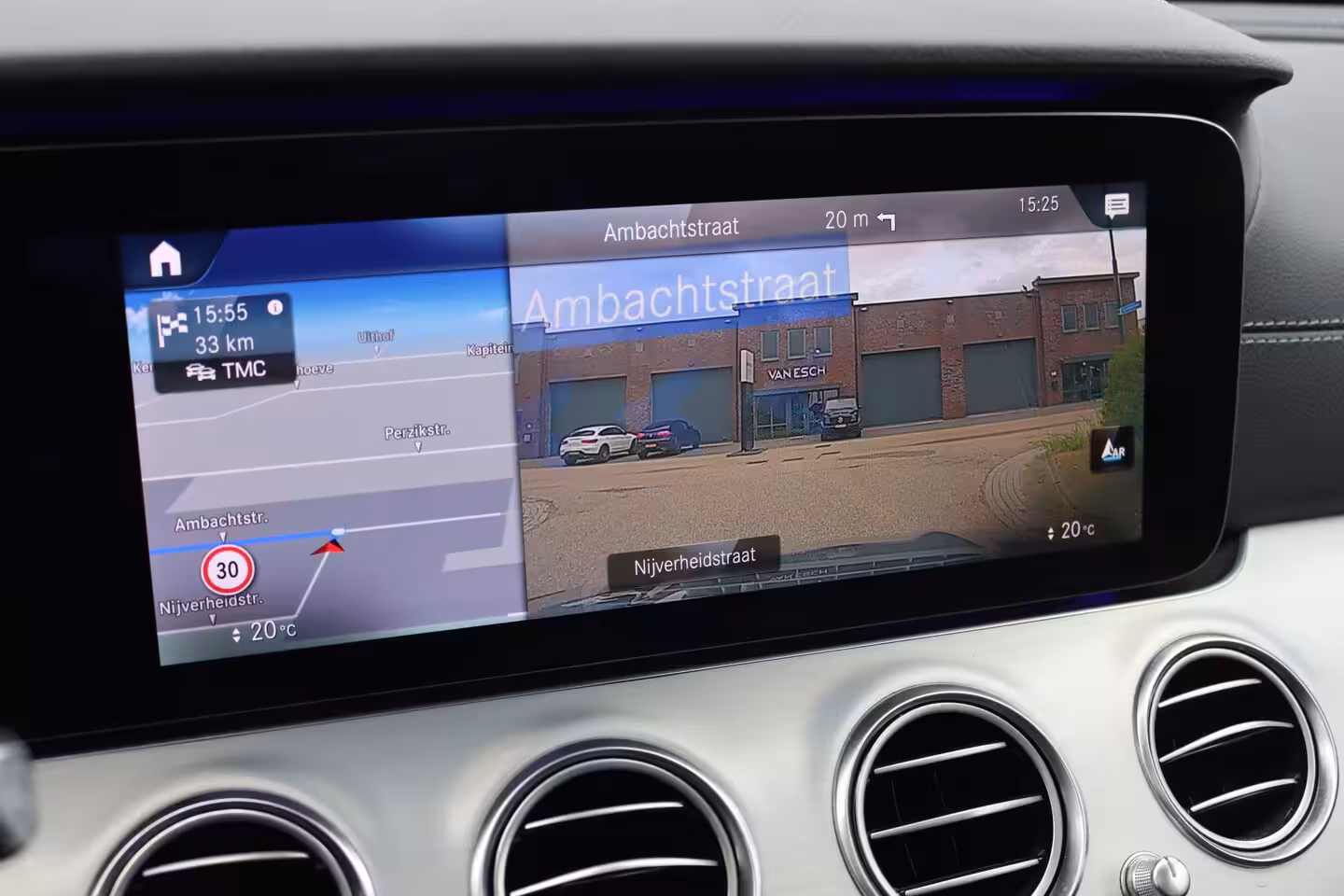 Mercedes-Benz E-klasse 200 AMG Line | Panoramadak | Distronic+ | Burmester | Parfumering | Memory | Sfeerverlicht