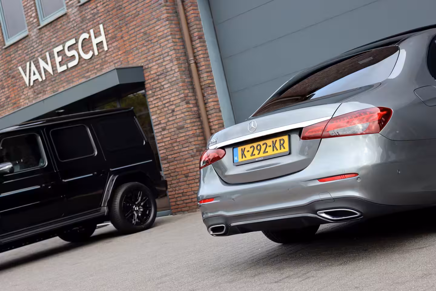 Mercedes-Benz E-klasse 200 AMG Line | Panoramadak | Distronic+ | Burmester | Parfumering | Memory | Sfeerverlicht
