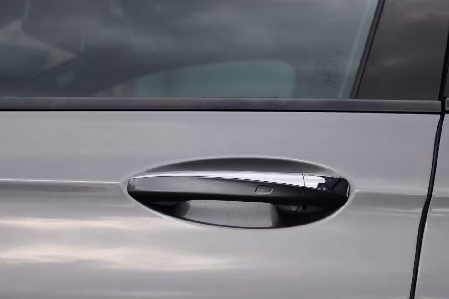 Mercedes-Benz E-klasse 200 AMG Line | Panoramadak | Distronic+ | Burmester | Parfumering | Memory | Sfeerverlicht