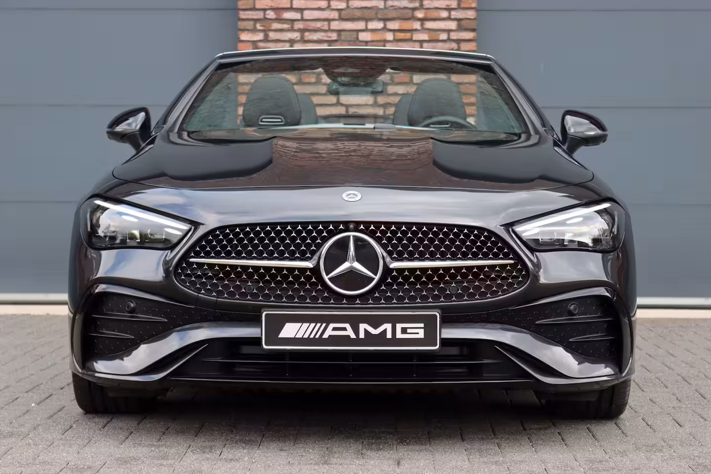 Mercedes-Benz CLE Cabriolet 200 AMG Line | Distronic | Airscarf | Memory | Burmester | Keyless Go | Cabriocomfortpakke