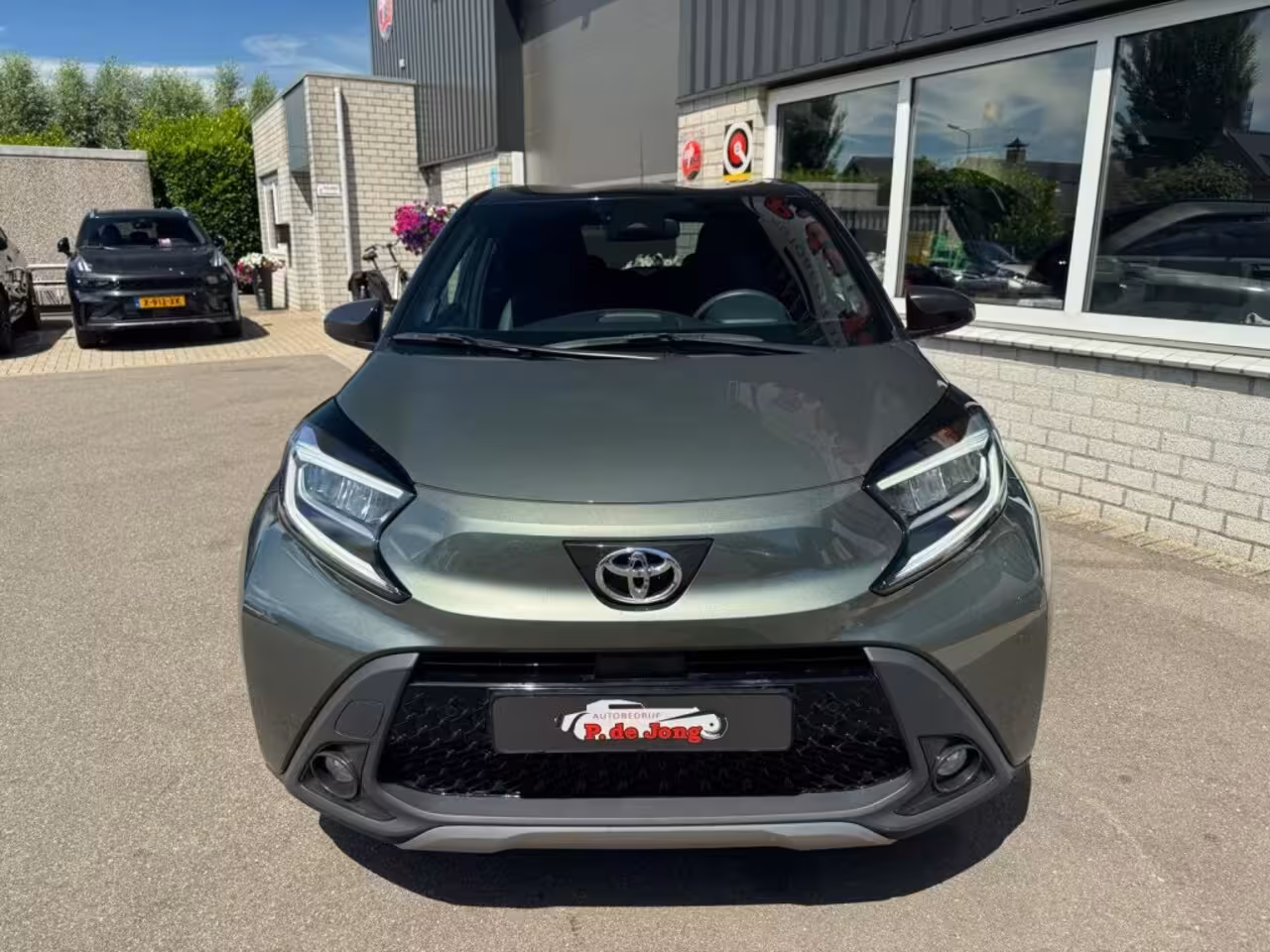 Toyota Aygo X 1.0 VVT-I S-CVT ENVY TwoTone Carplay JBL Camera PDC ACC Stoelverw. Prachtig