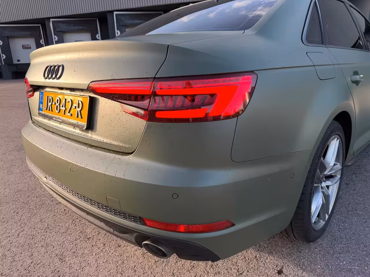 Audi A4 Limousine 2.0 TFSI ultra Sport S-LINE 245PK DIGITALDASH/360CAMERA/KEYLES
