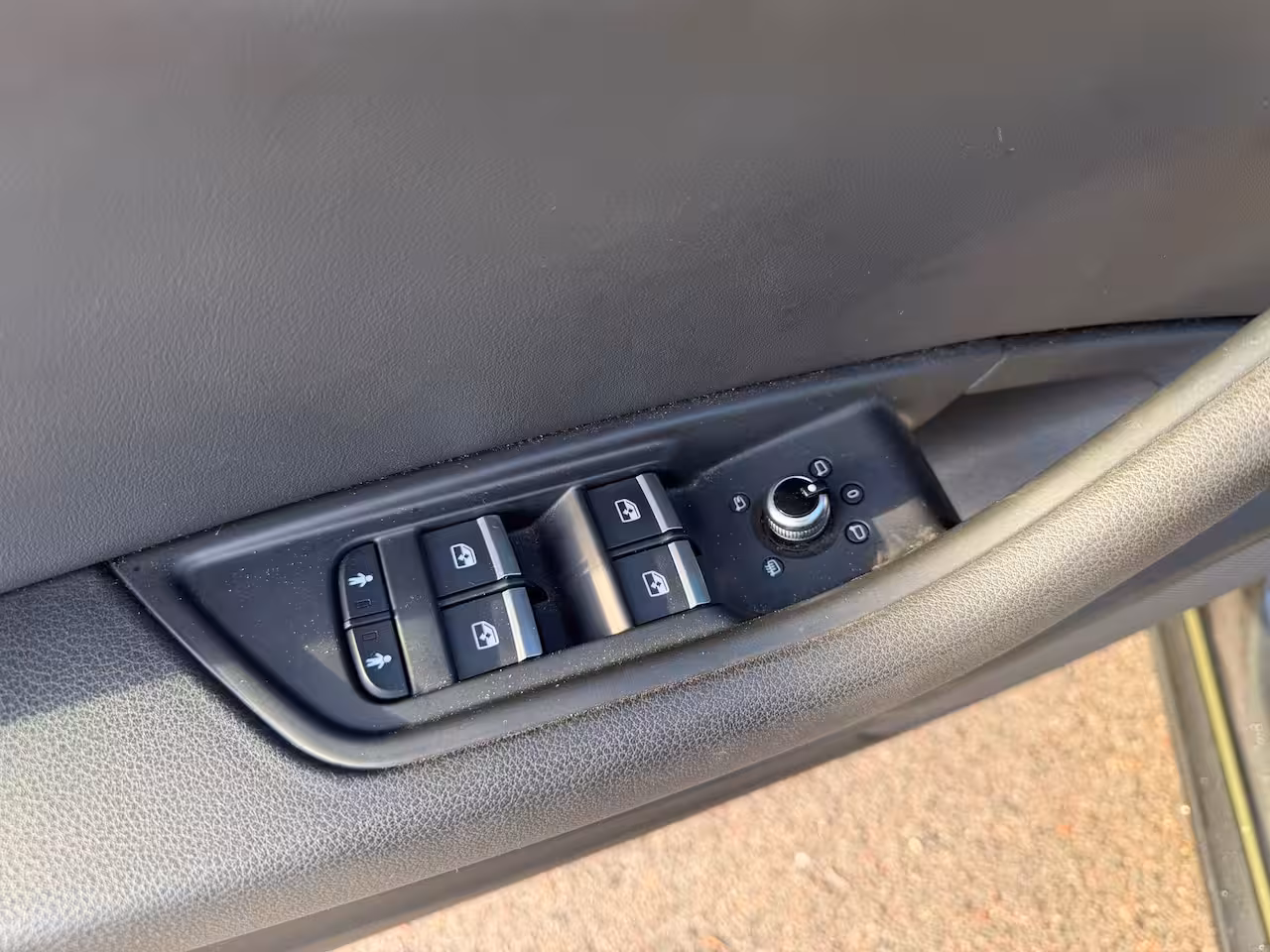 Audi A4 Limousine 2.0 TFSI ultra Sport S-LINE 245PK DIGITALDASH/360CAMERA/KEYLES