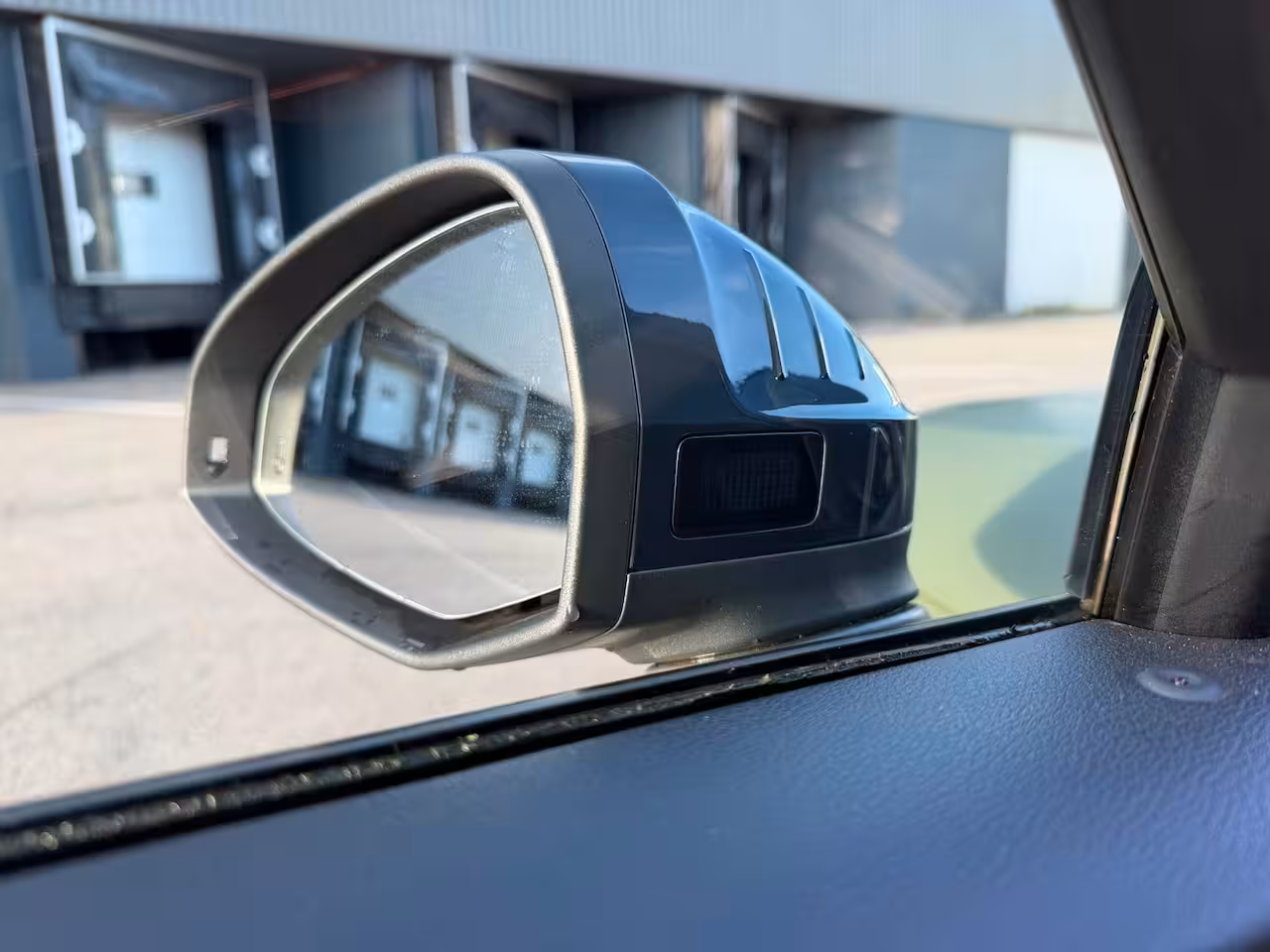 Audi A4 Limousine 2.0 TFSI ultra Sport S-LINE 245PK DIGITALDASH/360CAMERA/KEYLES