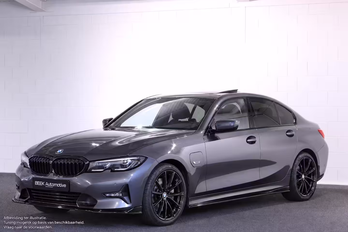 BMW 3-serie 320e High Executive | M Sport | CAMERA | PANO |