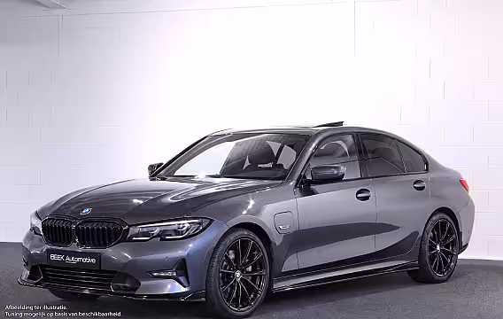 BMW 3-serie 320e High Executive | M Sport | CAMERA | PANO |