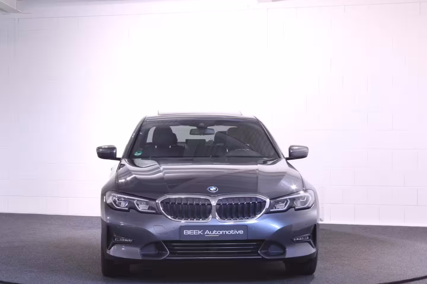 BMW 3-serie 320e High Executive | M Sport | CAMERA | PANO |