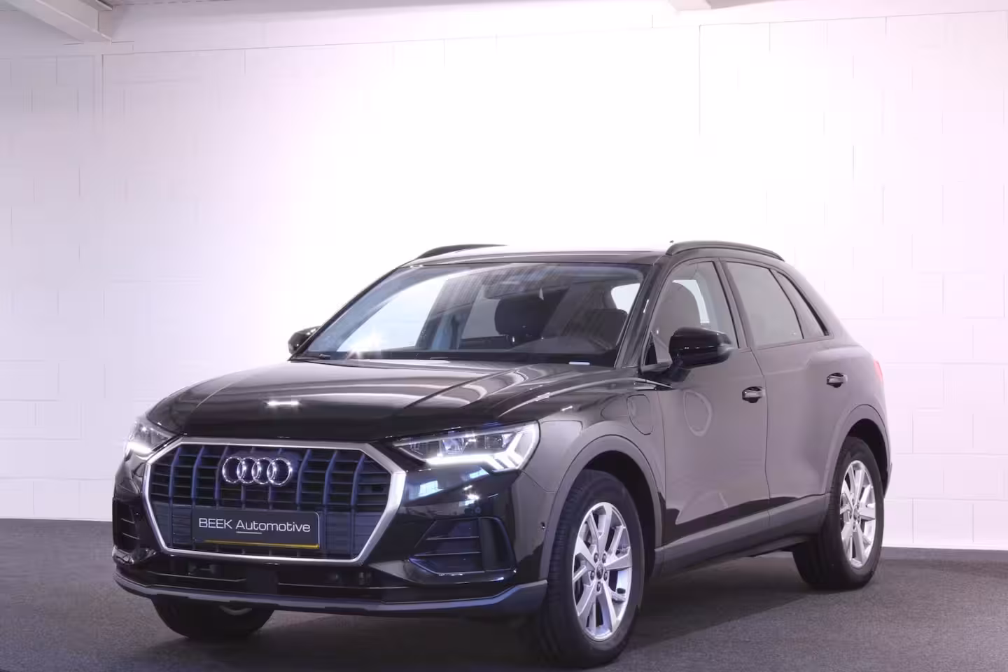 Audi Q3 45 TFSIe | PANO | Apple CarPlay | CAMERA | TRKHAAK