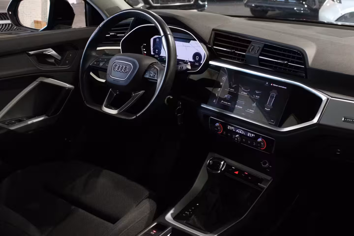 Audi Q3 45 TFSIe | PANO | Apple CarPlay | CAMERA | TRKHAAK