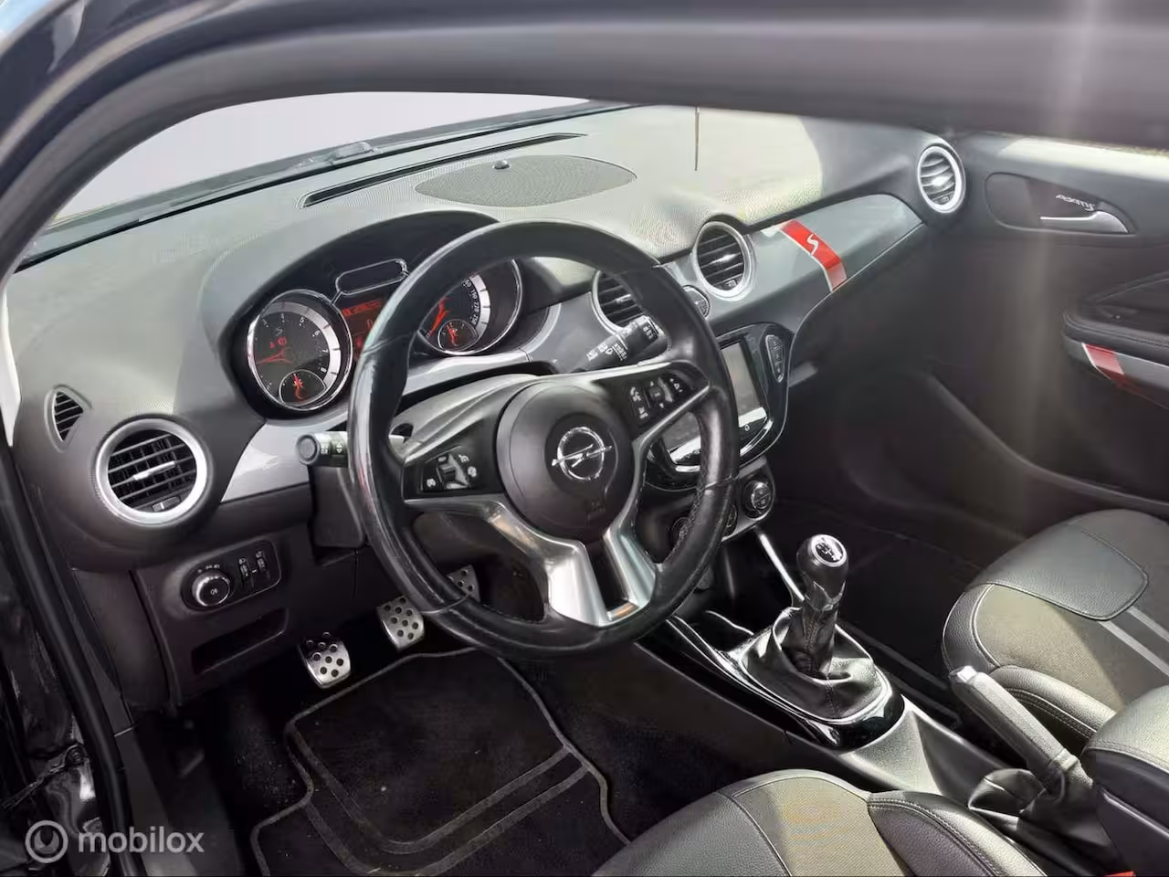 Opel ADAM 1.4 Turbo S EYECATCHER