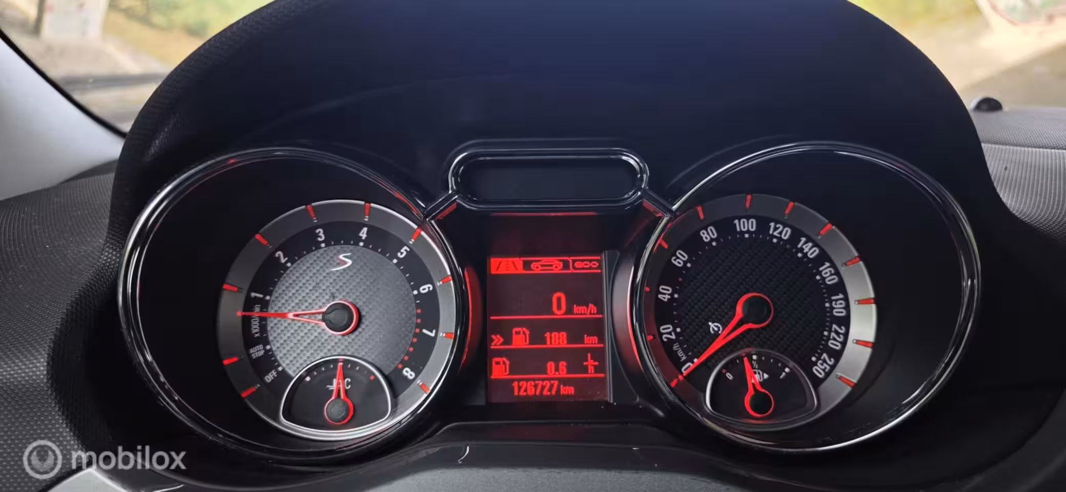 Opel ADAM 1.4 Turbo S EYECATCHER