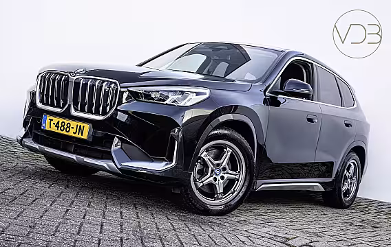 BMW iX1 xDrive30 SOH 93% Launch Edition 67 kWh Origineel NL