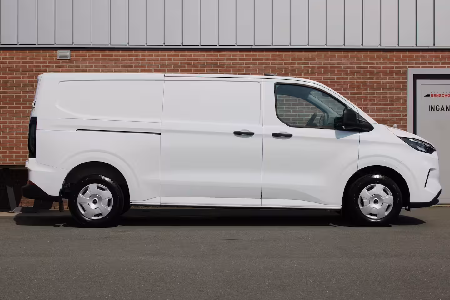Ford Transit Custom 300 2.0 TDCI L2H1 136PK Trend |CAMERA|CRUISE|CARPLAY|KUNSTLEDER|