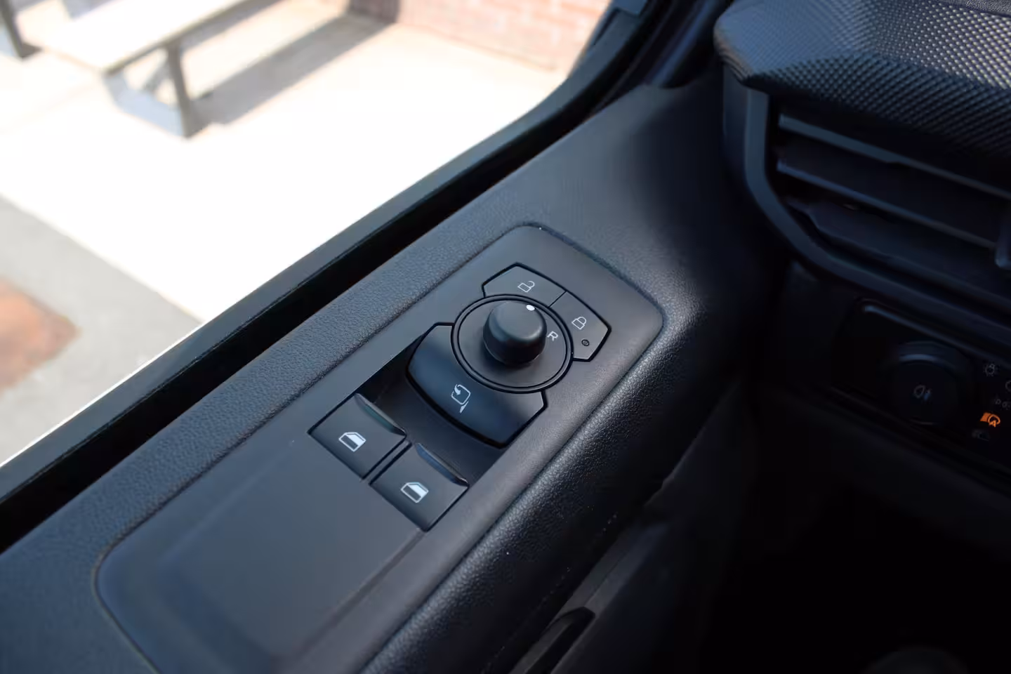 Ford Transit Custom 300 2.0 TDCI L2H1 136PK Trend |CAMERA|CRUISE|CARPLAY|KUNSTLEDER|