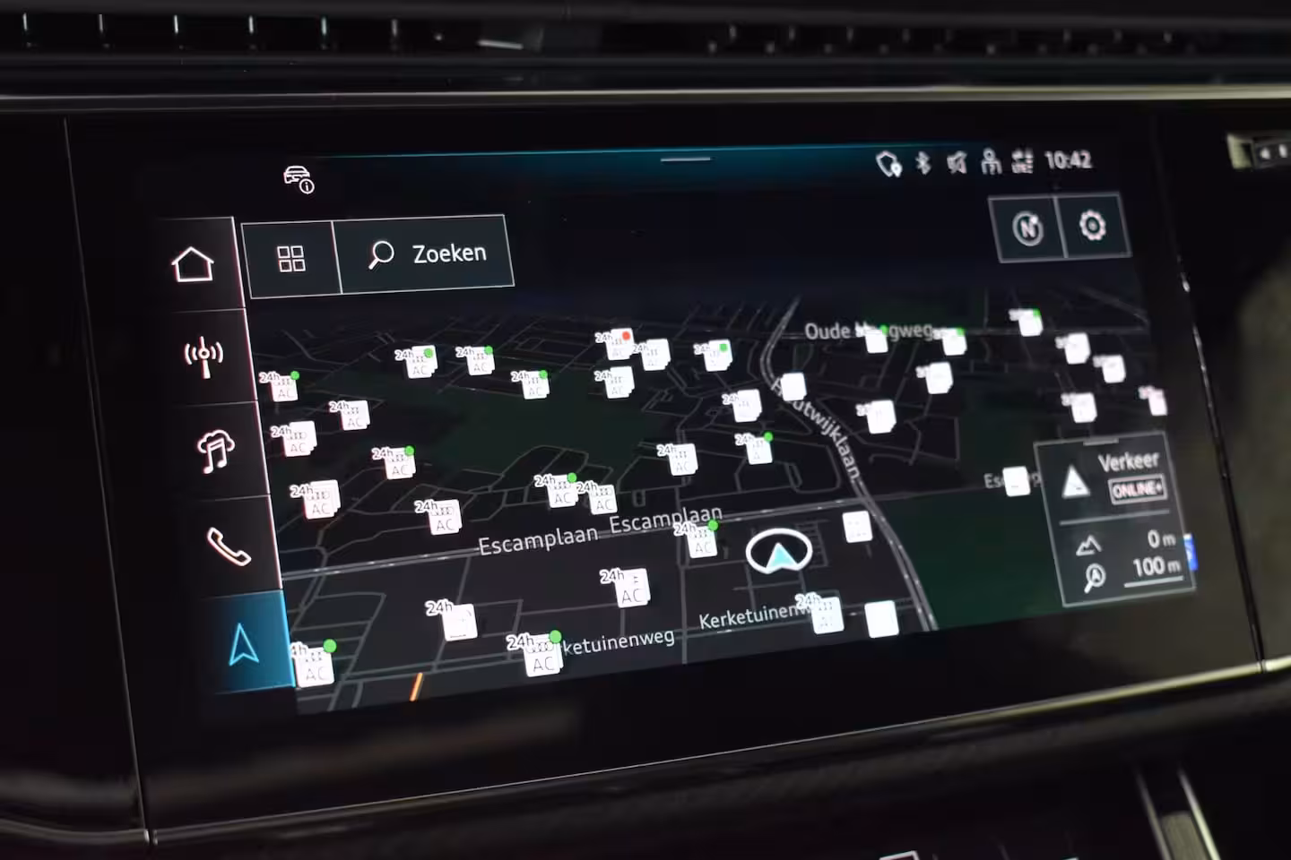Audi Q8 60 TFSI e Quattro S-Line Competition 490pk | AKRAPOVIC | ACHTERASBESTURING