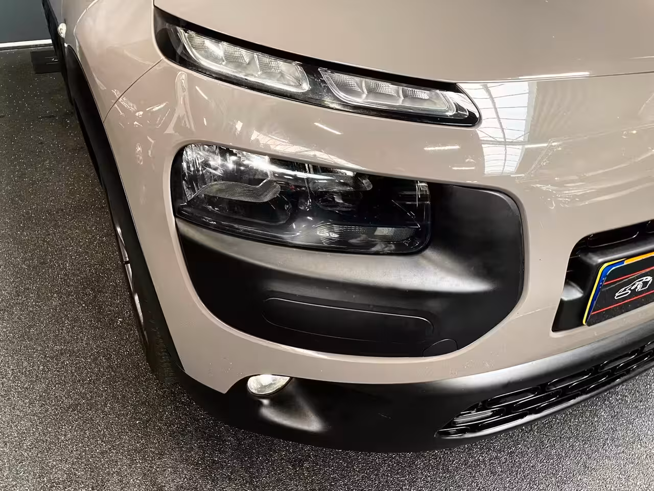 Citroën C4 Cactus 1.2 VTi Shine AIRCO NAVI CAMERA NAP CRUISECONTROL