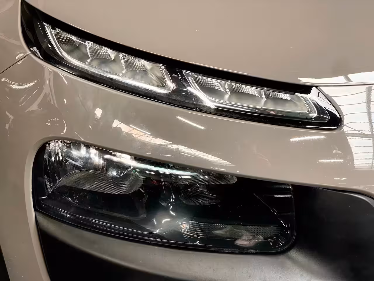 Citroën C4 Cactus 1.2 VTi Shine AIRCO NAVI CAMERA NAP CRUISECONTROL