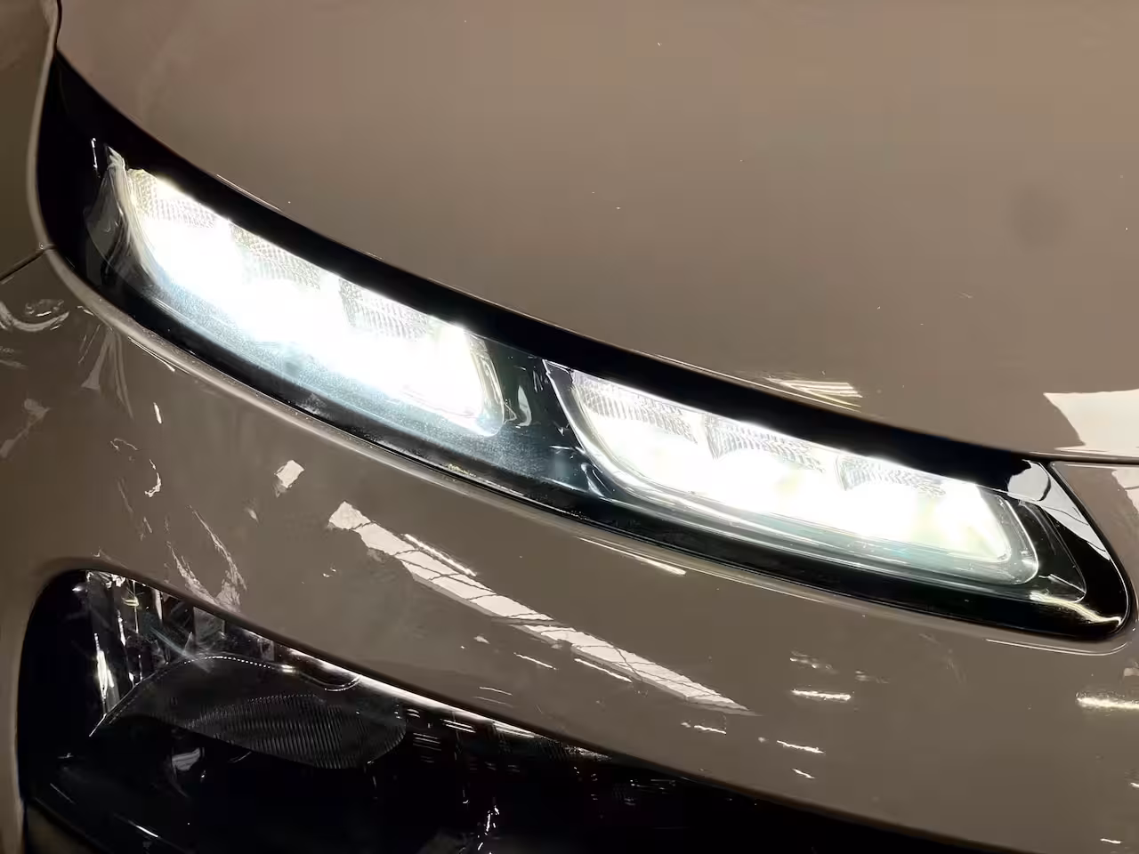 Citroën C4 Cactus 1.2 VTi Shine AIRCO NAVI CAMERA NAP CRUISECONTROL
