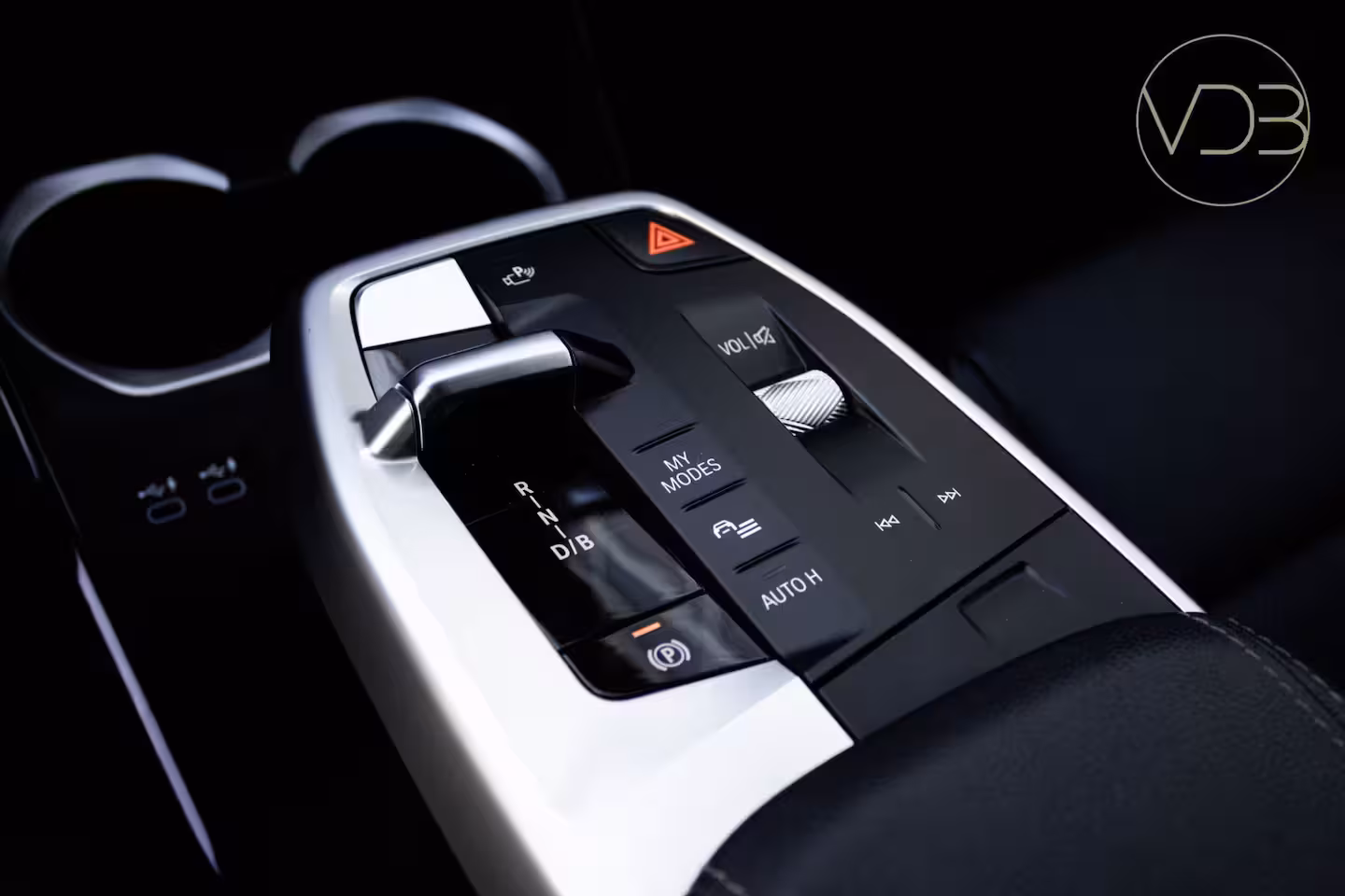 BMW iX1 xDrive30 SOH 93% Launch Edition 67 kWh Origineel NL