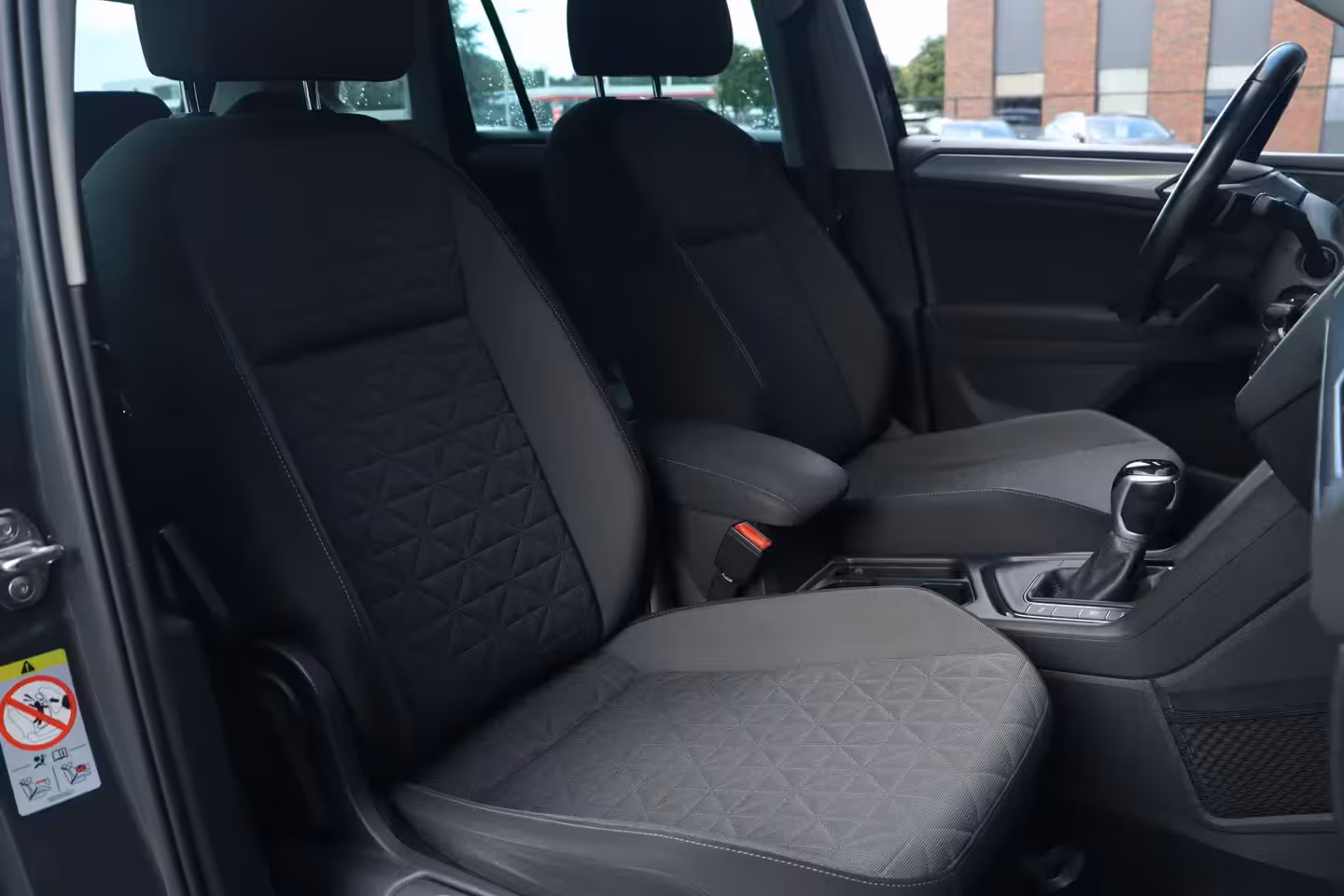 Volkswagen Tiguan 1.4 TSI eHybrid Life | ACC | Virtual Cockpit | LED |