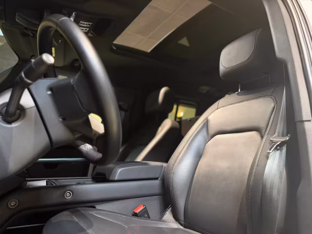 Land Rover Defender Hard Top 3.0 D200 110 MHEV X-Dynamic SE|Urban uitvoering|Pano|HSE|HUD|StandkachelKeyless|Memory|Mer
