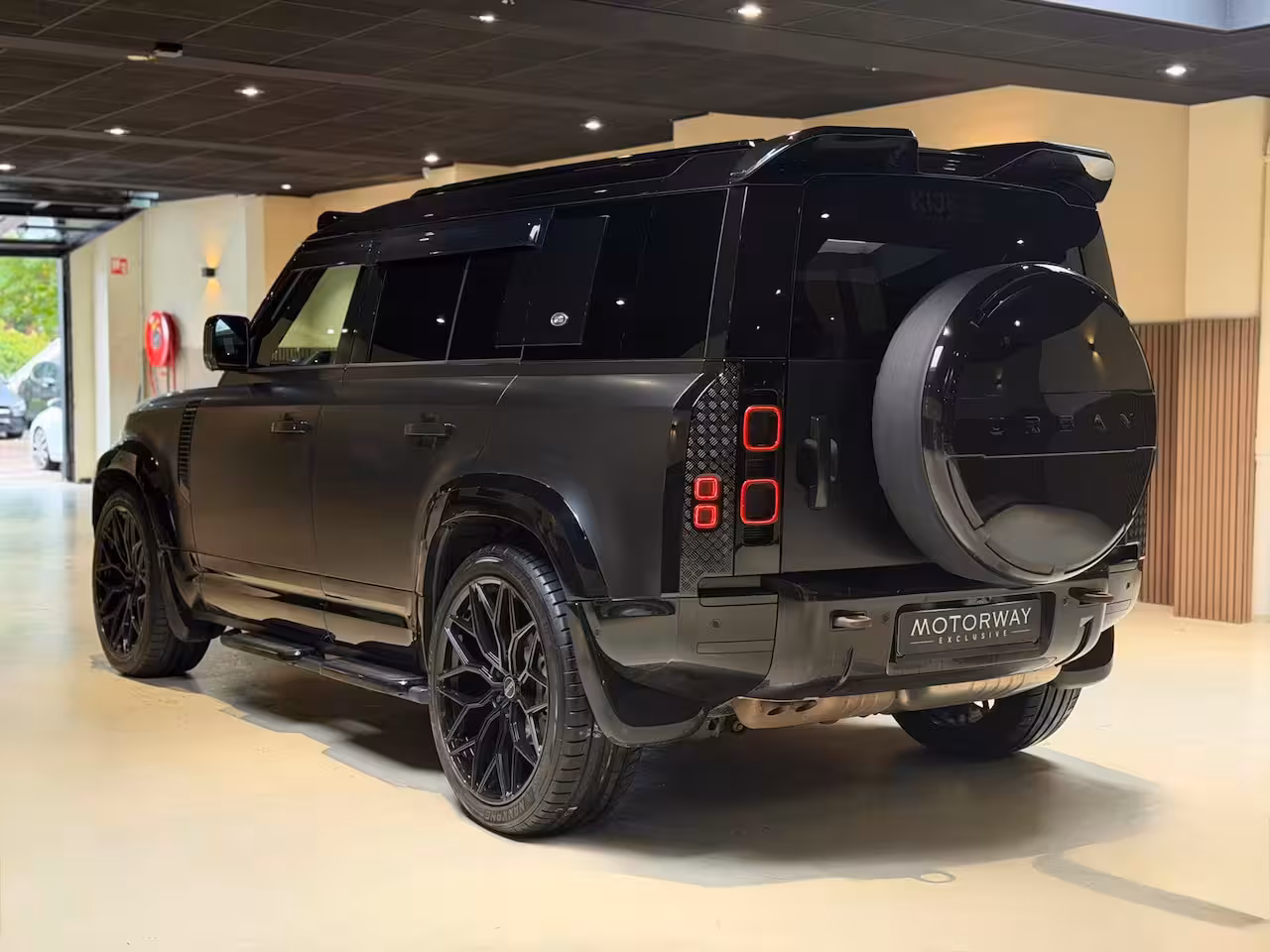 Land Rover Defender Hard Top 3.0 D200 110 MHEV X-Dynamic SE|Urban uitvoering|Pano|HSE|HUD|StandkachelKeyless|Memory|Mer