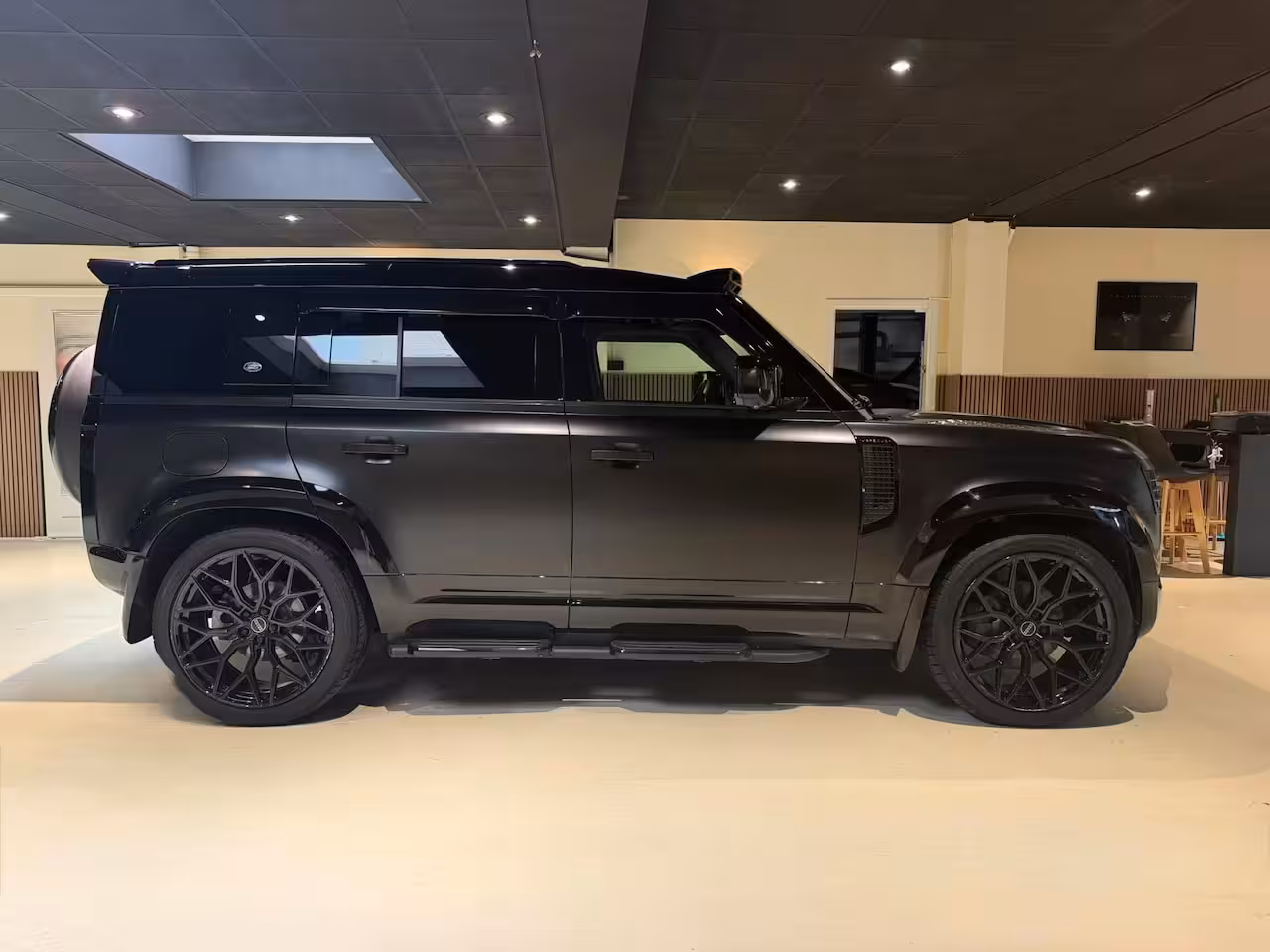 Land Rover Defender Hard Top 3.0 D200 110 MHEV X-Dynamic SE|Urban uitvoering|Pano|HSE|HUD|StandkachelKeyless|Memory|Mer